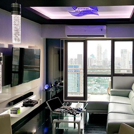Modern Luxury Lower Penthouse Unit マニラ市 エクステリア 写真