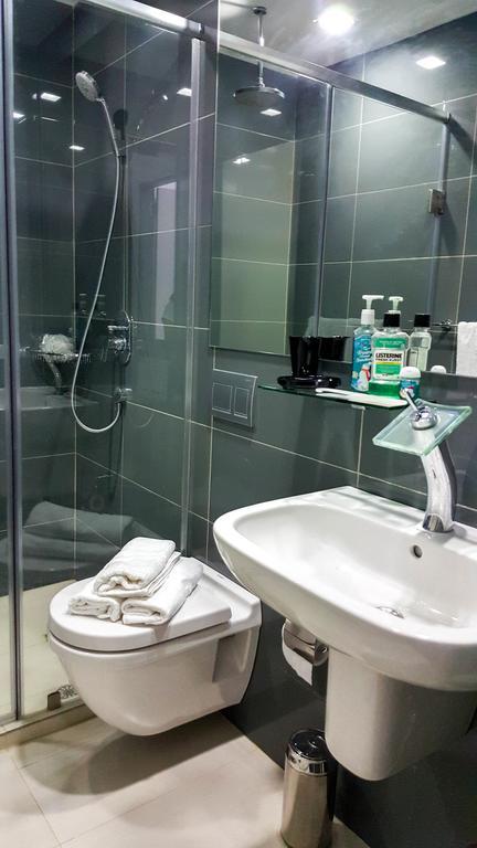 Modern Luxury Lower Penthouse Unit マニラ市 エクステリア 写真