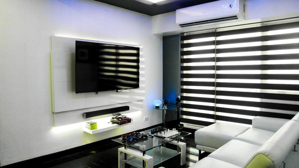 Modern Luxury Lower Penthouse Unit マニラ市 エクステリア 写真